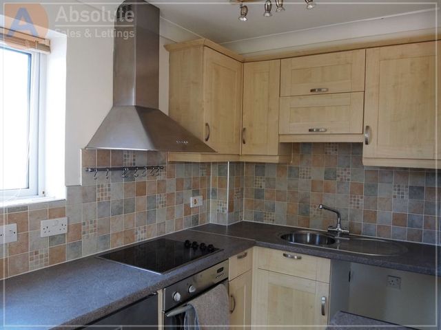  Image of 1 bedroom Flat to rent in Thurlow Road Torquay TQ1 at Thurlow Road  Torquay, TQ1 3EE