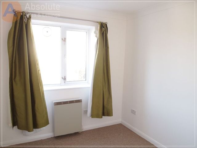  Image of 1 bedroom Flat to rent in Thurlow Road Torquay TQ1 at Thurlow Road  Torquay, TQ1 3EE