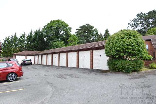  Image of 3 bedroom Flat for sale in Thurstaston Road Heswall Wirral CH60 at Heswall Wirral Heswall, CH60 6SB