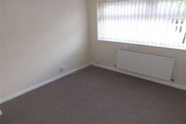  Image of 3 bedroom Detached house to rent in Toll Bar Road Warrington WA2 at Warrington, WA2 9TB
