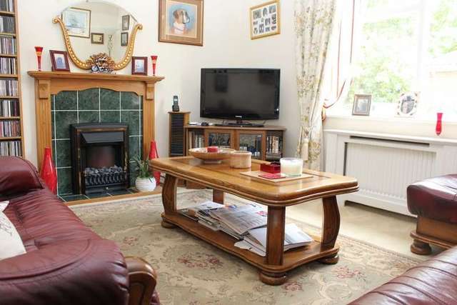 Image of 3 bedroom Detached house for sale in Tretts Lane Fleggburgh Great Yarmouth NR29 at Fleggburgh Great Yarmouth Thurne, NR29 3AT