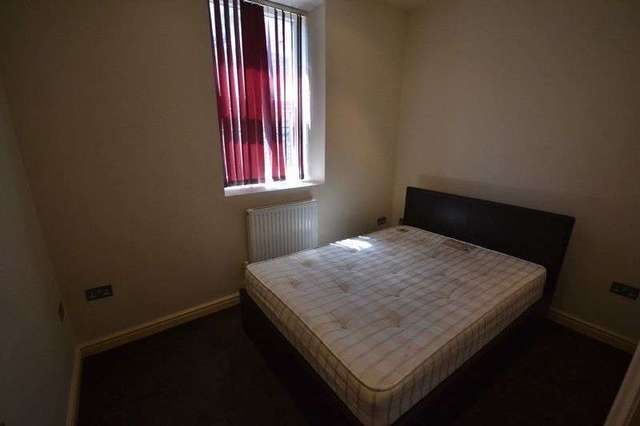  Image of 2 bedroom Flat to rent in Trewyddfa Road Morriston Swansea SA6 at Trewyddfa Road Morriston Swansea, SA6 8PE