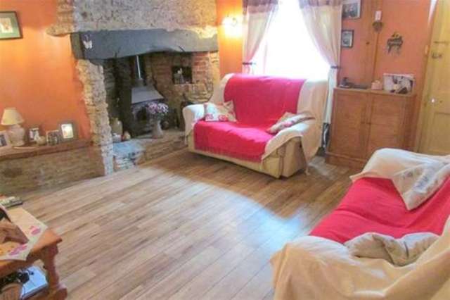  Image of 4 bedroom Terraced house for sale in Trinity Street Frome BA11 at Frome, BA11 3DE