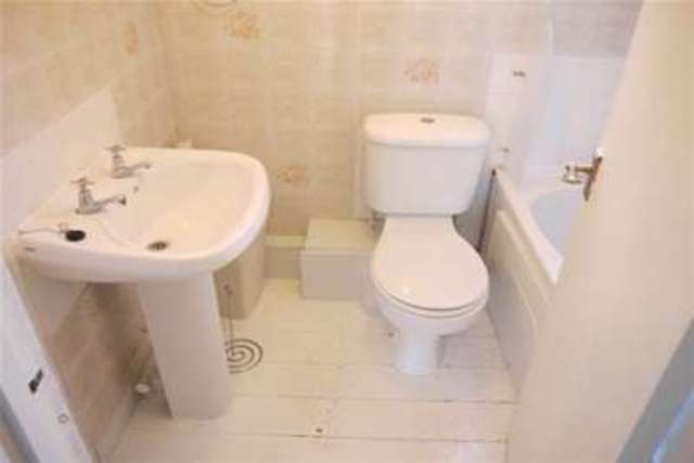  Image of 2 bedroom Detached house to rent in Richmond Hill Truro TR1 at Truro, TR1 3HR
