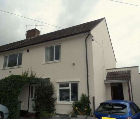  Image of 2 bedroom Flat for sale in Turstin Road Glastonbury BA6 at Turstin Road  Glastonbury, BA6 8HD