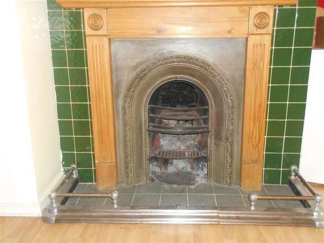  Image of 4 bedroom Terraced house for sale in Twickenham Road London E11 at Leytonstone London Leytonstone, E11 4BH