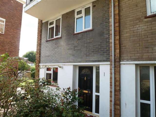  Image of 2 bedroom Detached house for sale in Victor Walk Hornchurch RM12 at Hornchurch Essex Hornchurch, RM12 4XQ