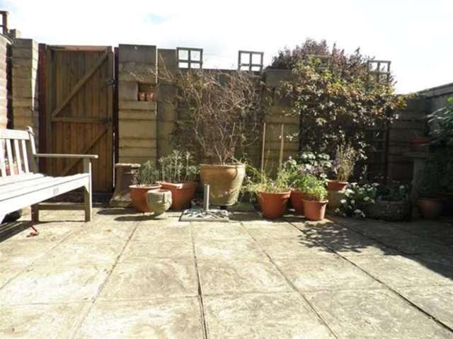  Image of 2 bedroom Terraced house for sale in Victoria Gardens Castle Cary BA7 at Castle Cary, BA7 7DJ