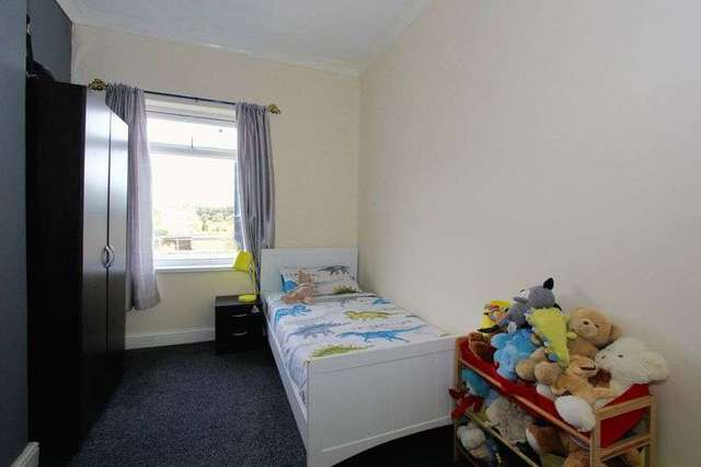  Image of 2 bedroom Terraced house for sale in Victoria Street Hessle HU13 at Victoria Street  Hessle, HU13 9NL