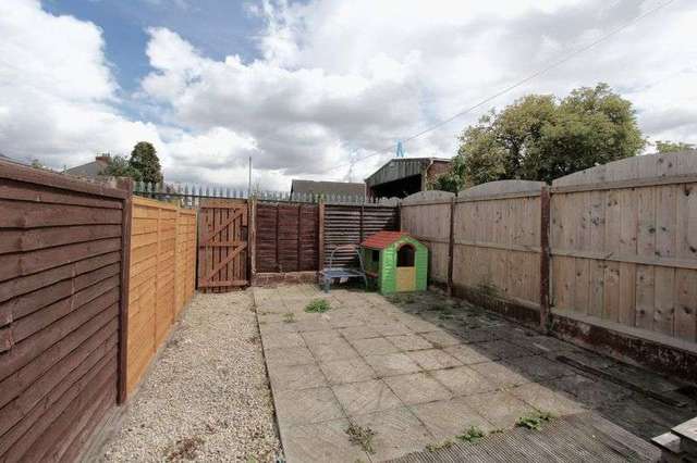  Image of 2 bedroom Terraced house for sale in Victoria Street Hessle HU13 at Victoria Street  Hessle, HU13 9NL