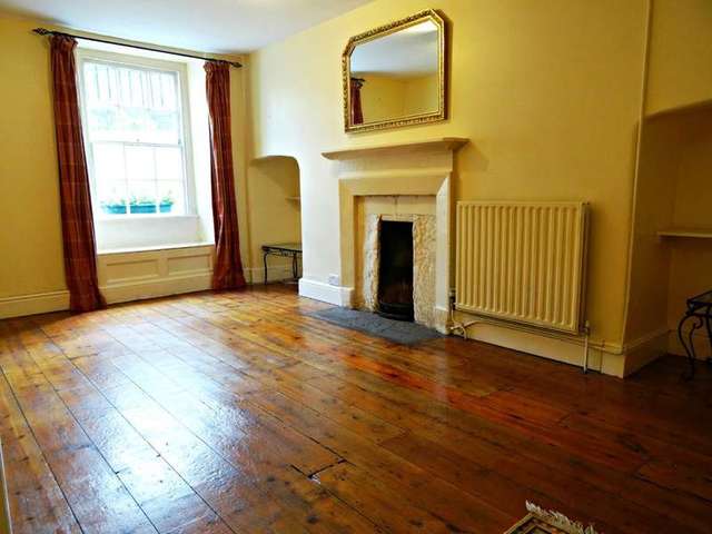  Image of 1 bedroom Flat for sale in Walcot Parade Bath BA1 at Bath Bath, BA1 5NF