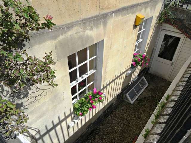  Image of 1 bedroom Flat for sale in Walcot Parade Bath BA1 at Bath Bath, BA1 5NF
