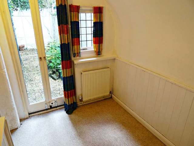  Image of 1 bedroom Flat for sale in Walcot Parade Bath BA1 at Bath Bath, BA1 5NF