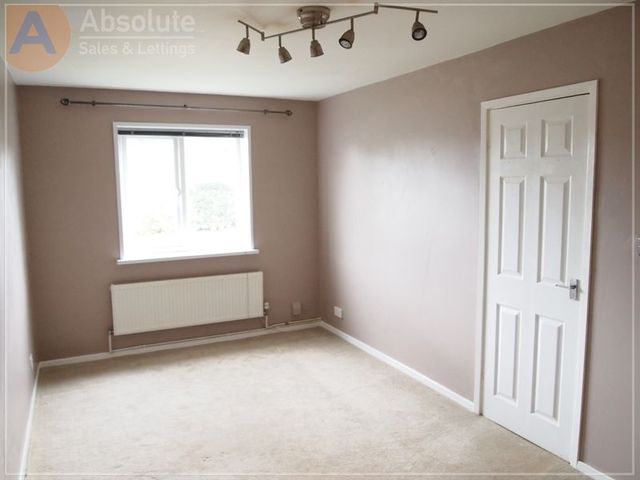  Image of 3 bedroom Semi-Detached house to rent in Walkham Rise Torquay TQ2 at Walkham Rise Shiphay Torquay, TQ2 7RN