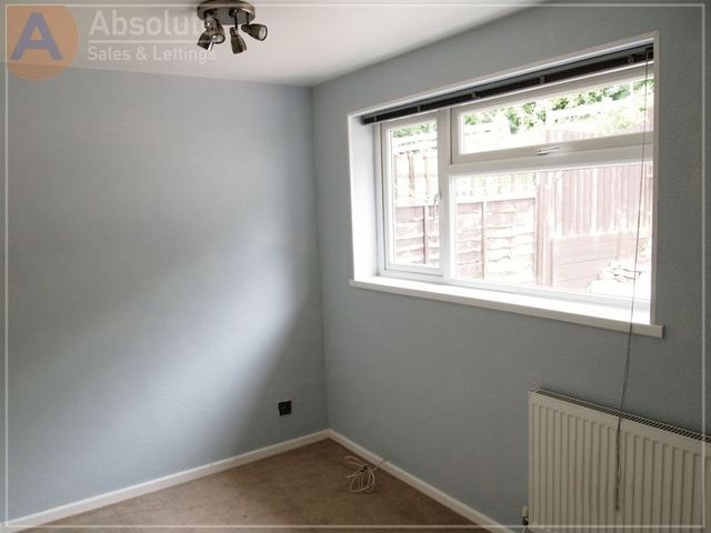  Image of 3 bedroom Semi-Detached house to rent in Walkham Rise Torquay TQ2 at Walkham Rise Shiphay Torquay, TQ2 7RN