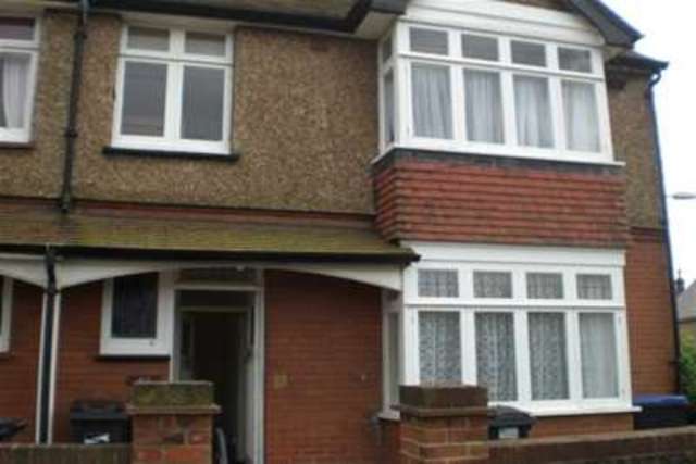  Image of 1 bedroom Flat to rent in Walmsley Road Broadstairs CT10 at Broadstairs, CT10 2BH