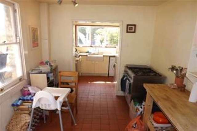  Image of 3 bedroom Detached house to rent in Chelmsford Road London E17 at London, E17 8NW