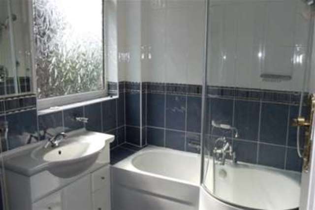  Image of 3 bedroom Detached house to rent in The Risings London E17 at London, E17 3PH