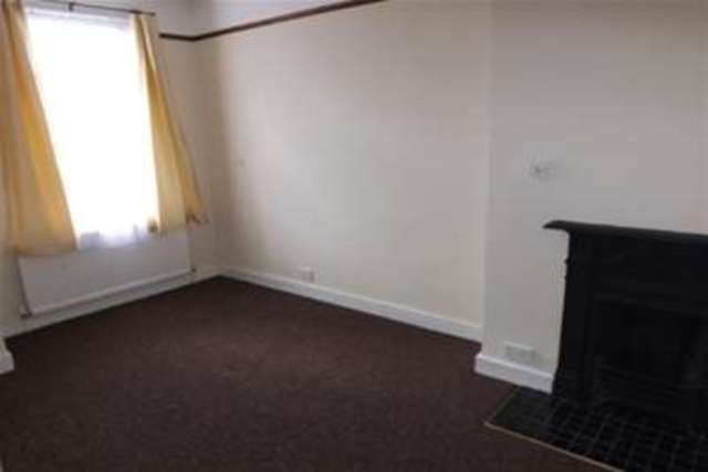  Image of 3 bedroom Detached house to rent in Elphinstone Road London E17 at London, E17 5EX