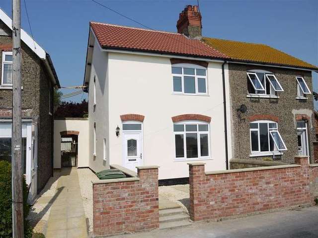  Image of 2 bedroom Semi-Detached house for sale in Ward Cottages Skelton Goole DN14 at Skelton East Riding Of Yorkshire, DN14 7RD
