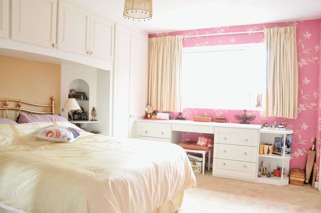  Image of 4 bedroom Detached house for sale in Wards Close Badsey Lane Evesham WR11 at Wards Close  Evesham, WR11 3DH