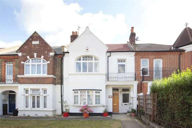  Image of 1 bedroom Flat to rent in Queenstown Road London SW8 at Chelsea Bridge Wharf Queenstown Road Nine Elms, SW8 4NJ