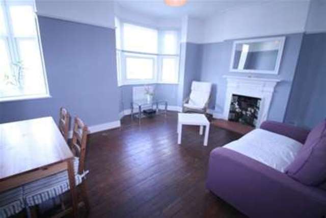  Image of 2 bedroom Flat to rent in Waterloo Road Sutton SM1 at Sutton, SM1 4LS