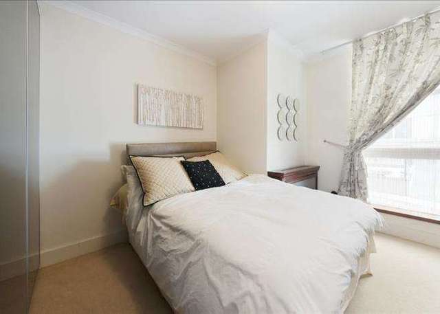  Image of 2 bedroom Apartment to rent in Anhalt Road London SW11 at Anhalt Road  London, SW11 4PD