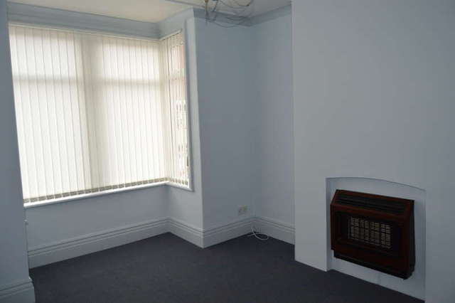  Image of 3 bedroom Terraced house to rent in Welbeck Street Wakefield WF1 at Wakefield Wakefield, WF1 5LD
