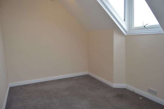  Image of 3 bedroom Terraced house to rent in Welbeck Street Wakefield WF1 at Wakefield Wakefield, WF1 5LD