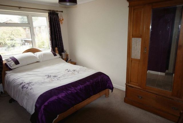  Image of 3 bedroom Semi-Detached house for sale in Nightingale Road Wendover Aylesbury HP22 at Nightingale Road Wendover Wendover, HP22 6JX