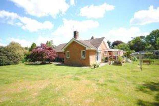  Image of 3 bedroom Bungalow for sale in Pinefields Close West Hill Ottery St. Mary EX11 at West Hill Ottery St. Mary West Hill, EX11 1XL