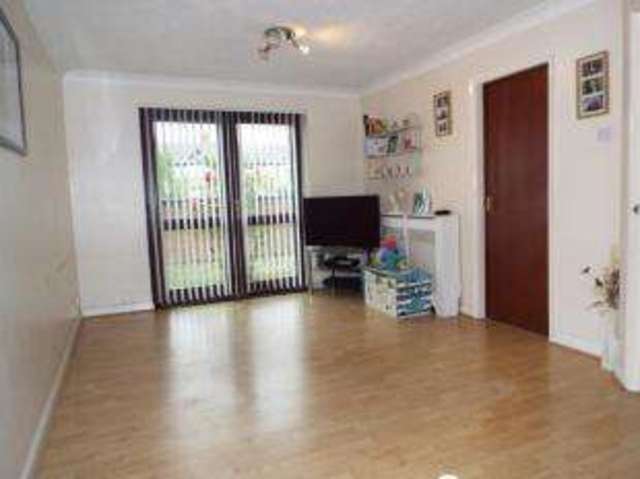  Image of 1 bedroom Flat for sale in Westgate Court Waltham Cross EN8 at Waltham Cross Hertfordshire Waltham Cross, EN8 8RZ