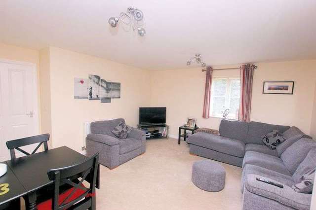  Image of 2 bedroom Detached house for sale in Wickham Road Fareham PO16 at Wickham Road  Fareham, PO16 7JE