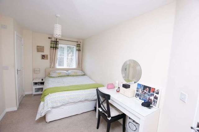  Image of 2 bedroom Detached house for sale in Wickham Road Fareham PO16 at Wickham Road  Fareham, PO16 7JE