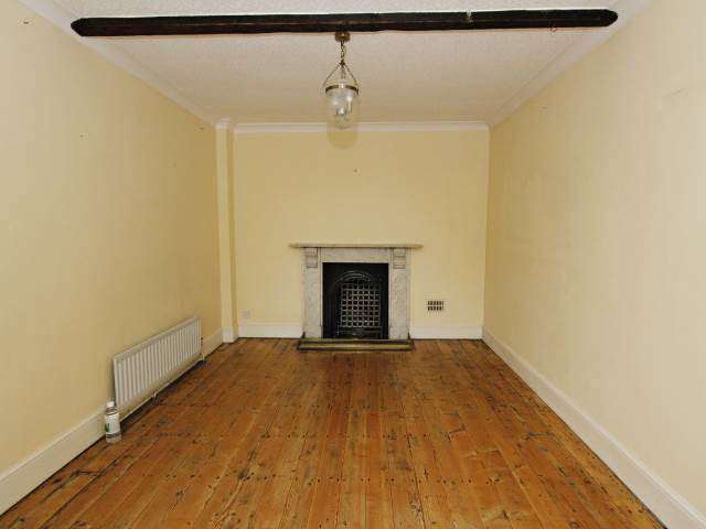  Image of 3 bedroom Semi-Detached house to rent in Willes Road Leamington Spa CV32 at Leamington Spa  Royal Leamington Spa, CV32 4PP