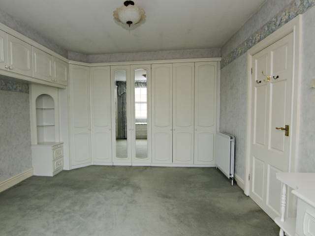  Image of 3 bedroom Semi-Detached house to rent in Willes Road Leamington Spa CV32 at Leamington Spa  Royal Leamington Spa, CV32 4PP