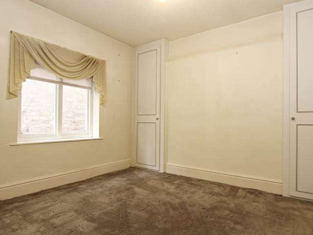  Image of 3 bedroom Semi-Detached house to rent in Willes Road Leamington Spa CV32 at Leamington Spa  Royal Leamington Spa, CV32 4PP