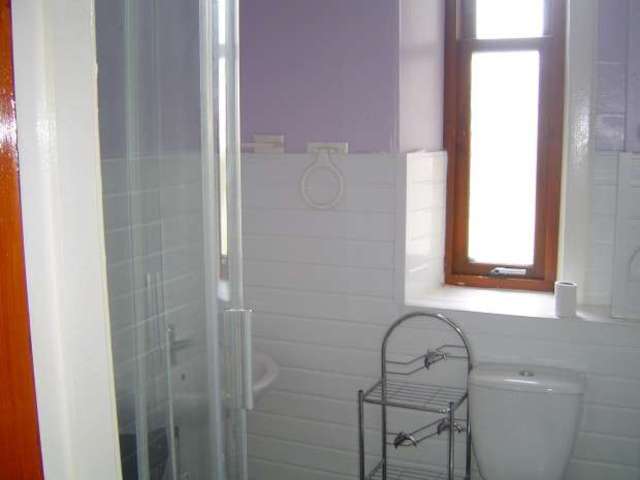  Image of 2 bedroom Apartment to rent in William Street Dunoon PA23 at William Street  Dunoon, PA23 7JH