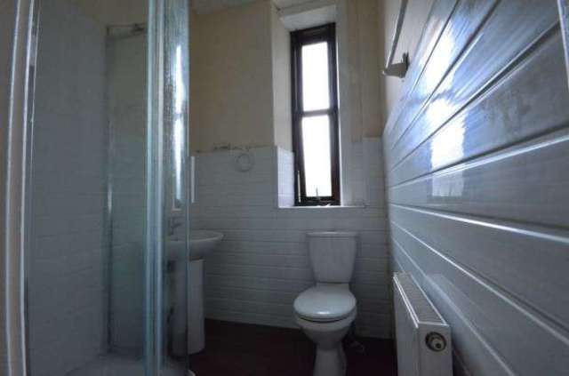  Image of 2 bedroom Apartment to rent in William Street Dunoon PA23 at William Street  Dunoon, PA23 7JH