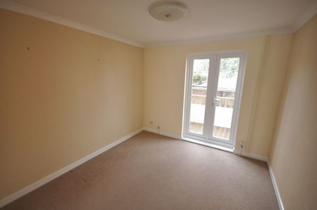  Image of 3 bedroom Terraced house to rent in Willis Road Kingswood Bristol BS15 at Willis Road Kingswood Bristol, BS15 4SP