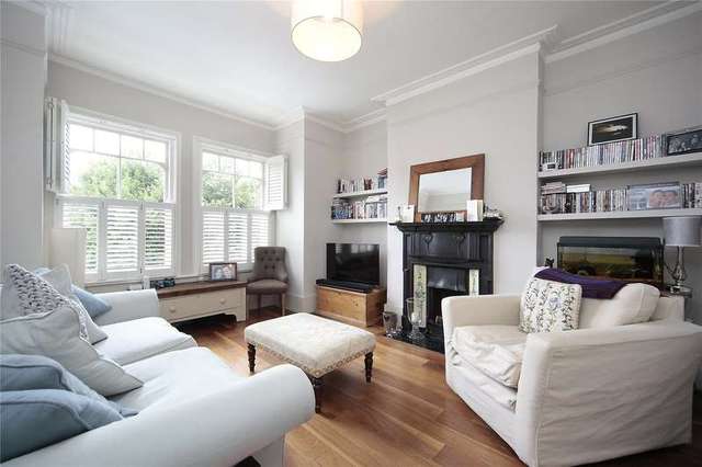  Image of 3 bedroom Flat for sale in Wix