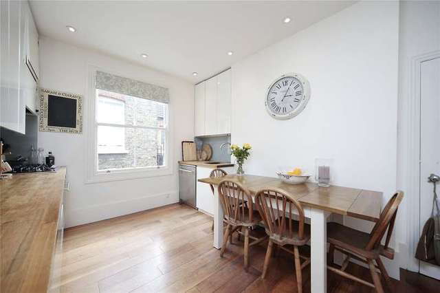  Image of 3 bedroom Flat for sale in Wix