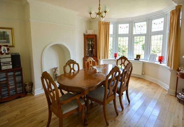  Image of 3 bedroom Semi-Detached house for sale in Wolverhampton Road Oldbury B68 at Wolverhampton Road  Oldbury, B68 0LR