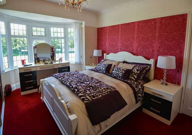  Image of 3 bedroom Semi-Detached house for sale in Wolverhampton Road Oldbury B68 at Wolverhampton Road  Oldbury, B68 0LR