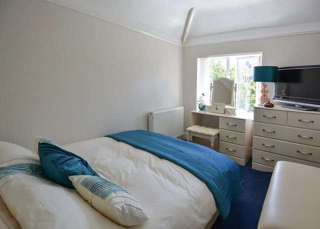  Image of 3 bedroom Semi-Detached house for sale in Wolverhampton Road Oldbury B68 at Wolverhampton Road  Oldbury, B68 0LR