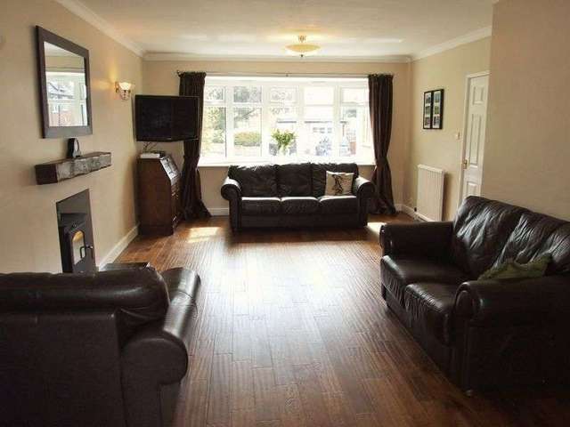  Image of 5 bedroom Detached house for sale in Woodbrook Road Loughborough LE11 at Woodbrook Road  Loughborough, LE11 3QD