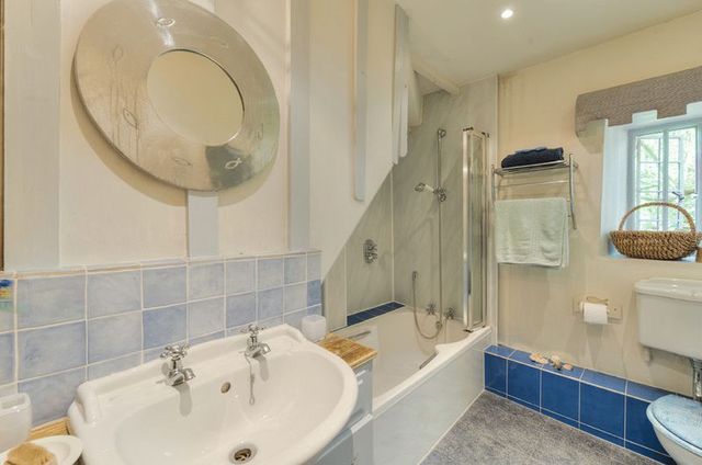  Image of 5 bedroom Detached house for sale in Nether Street Belton in Rutland Oakham LE15 at 8 Nether Street Belton in Rutland Oakham, LE15 9LD