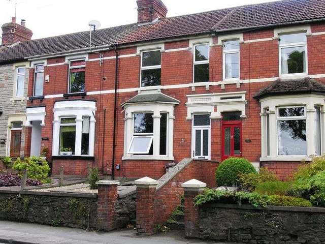  Image of 3 bedroom Terraced house for sale in Wootton Bassett Road Swindon SN1 at Wootton Bassett Road  Swindon, SN1 4NQ