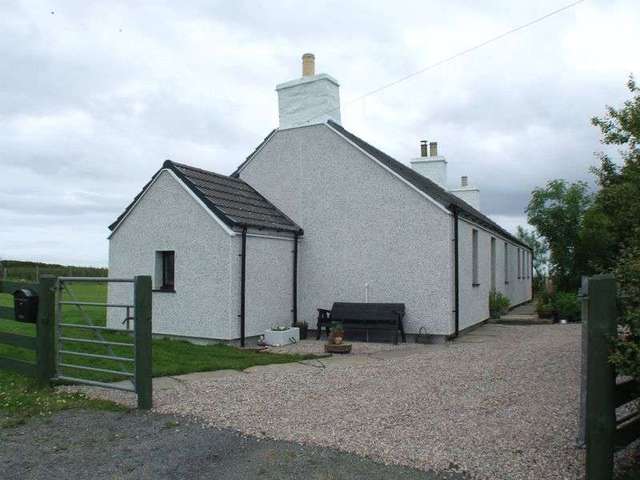  Image of 2 bedroom Detached house for sale in Barrock Thurso KW14 at Barrock Thurso, KW14 8SY